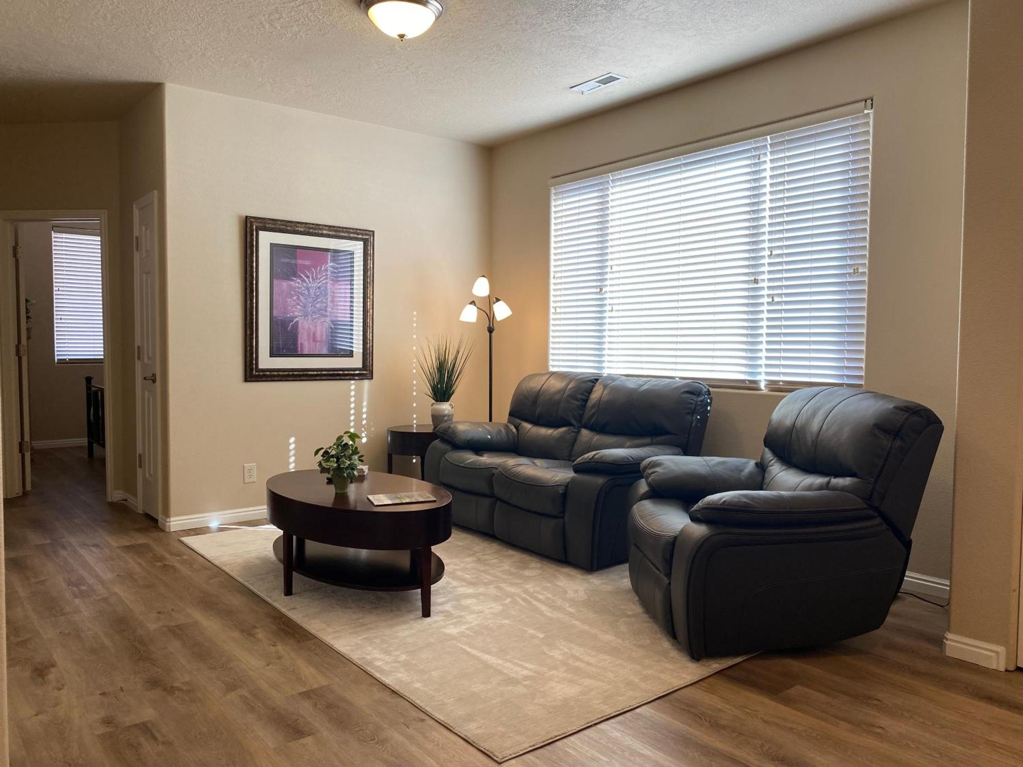 Luxurious Condo At The Springs By Cool Properties 메스키트 외부 사진