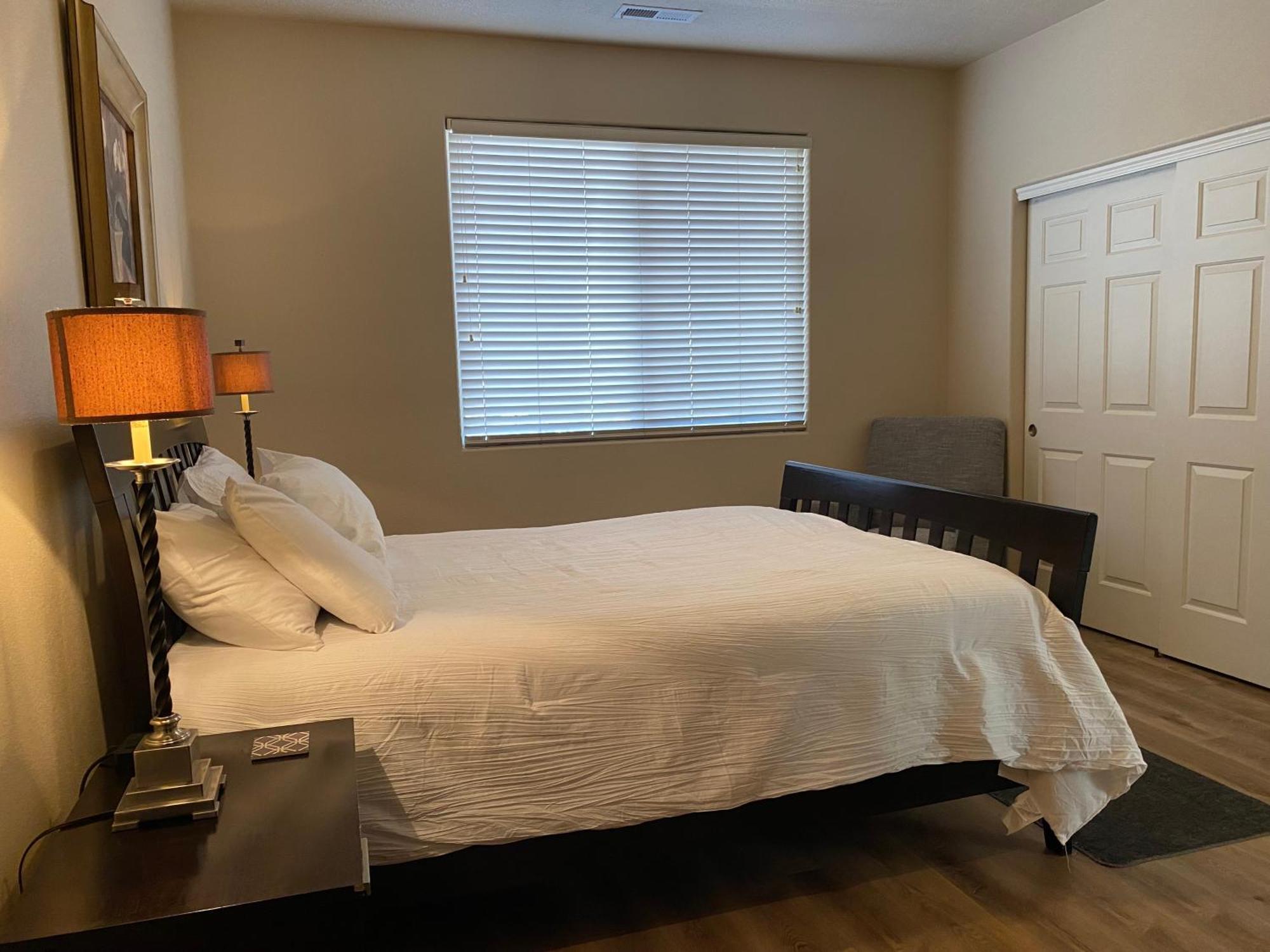 Luxurious Condo At The Springs By Cool Properties 메스키트 외부 사진